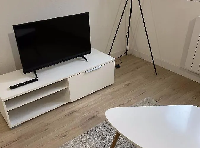 Le Chaleureux, Accueillant, Gare, Parking Gratuit 勒芒