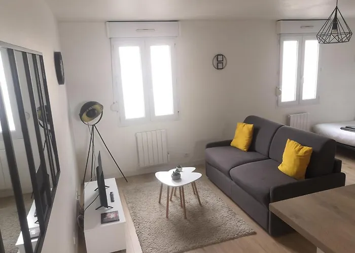 Le Chaleureux, Accueillant, Gare, Parking Gratuit 勒芒